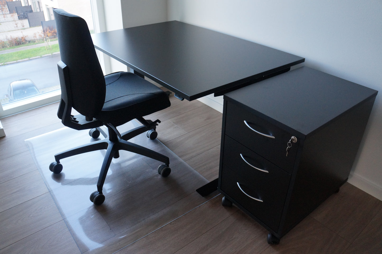 Complete Workspace Essentials Kit, BLACK